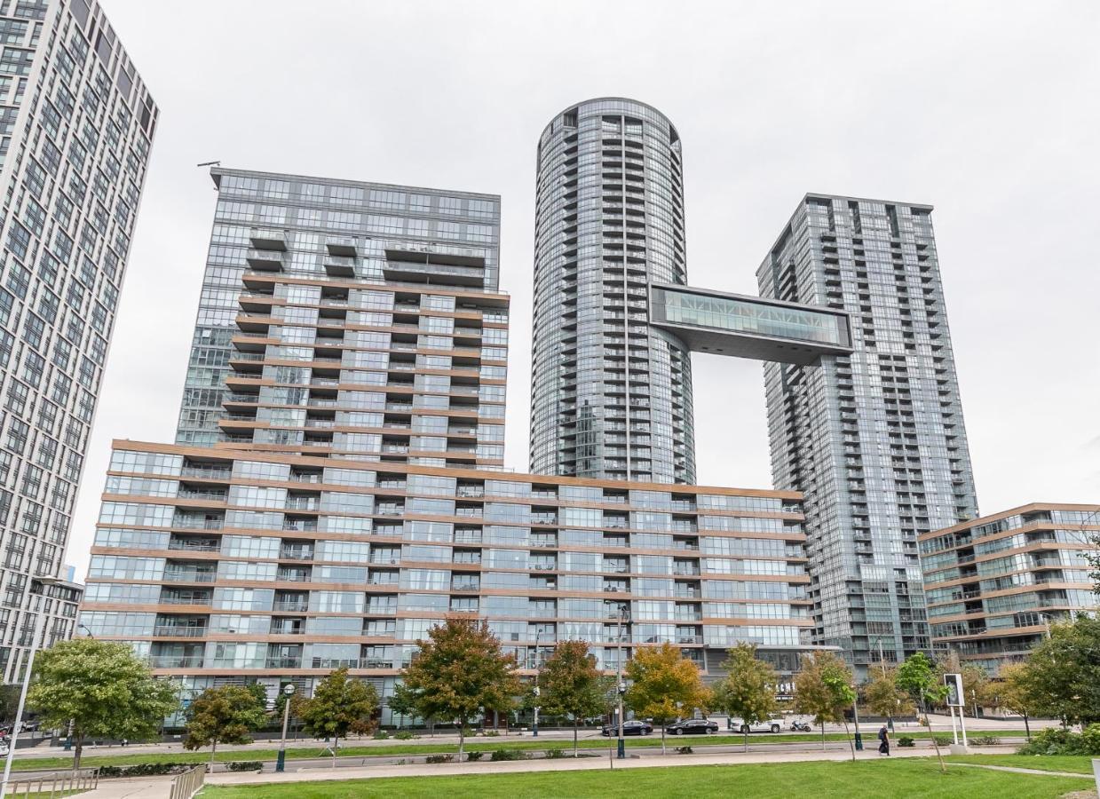Simply Comfort. Elegant Apartments Dan Lecki Toronto Exterior foto